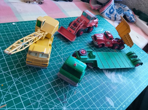 Vintage matchbox king - king, size