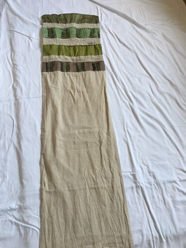 Next table runner - next,