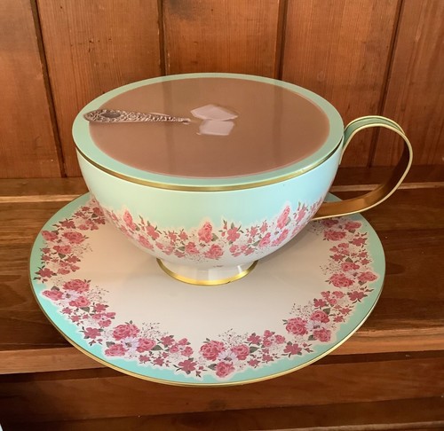 Large metal cup and saucer - saucer, 3d