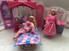 Barbie Doll Bedding Pyjamas Dressing Gown Slipper Set