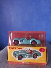DEAGOSTINI DINKY TOYS TRIUMPH TR2 SPORTS CAR LIGHT BLUE 111