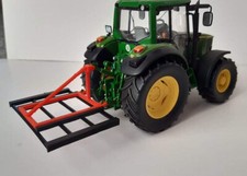 1/32 Black And Red Land