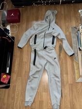 Nike Tech Fleece Grey Full