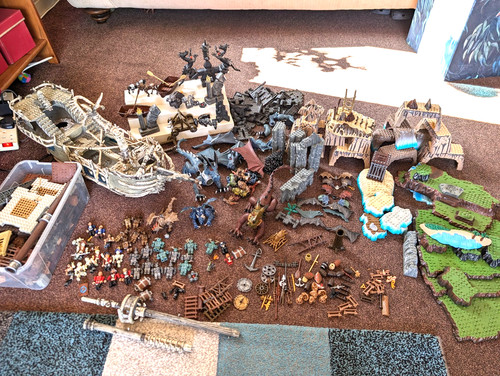 Massive mega bloks - massive, bundle