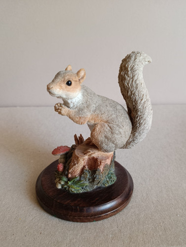 Vintage royal doulton - royal,