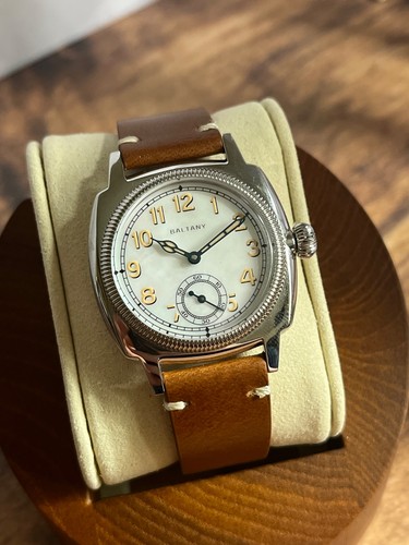 Baltany 1926 oyster case - oyster,