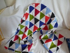 V-SHAPED  PILLOW  CASE