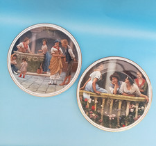 SALISBURY CHINA Plates Pair of Vintage Decorative Collectors Plates 27cm