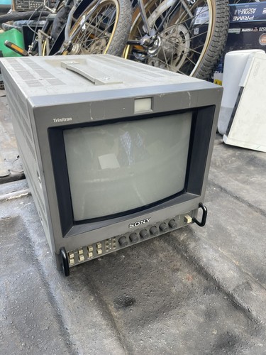 Sony trinitron pvm - sony, pvm-9042qm