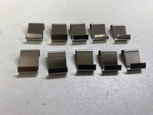 Greenhouse glass clips - glass,