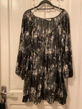 Susan Graver black tie dye top
