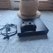 Microsoft Xbox One X 1TB