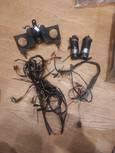 Triumph tr6 1972 wiring - ,