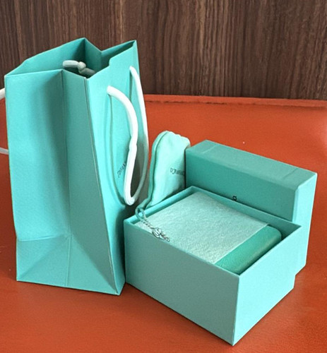 Tiffany collor packaging - collor,