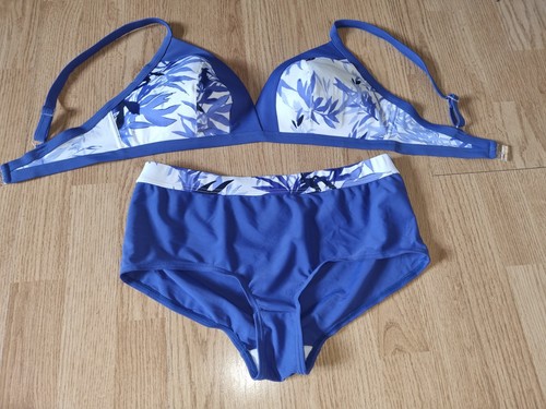 Bnwot gorgeous blue white - bnwot,