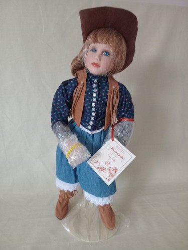1993 hamilton porcelain doll - hamilton,