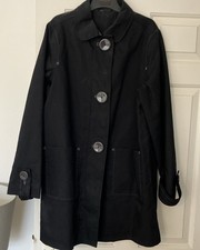Boden Women's Black Coat With