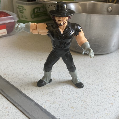 Wwf hasbro undertaker - wwf, series