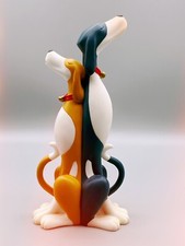 HOT DOGS Basie&Daisy Their First Tiff 2003 Toni Goffe Washington Green Figurine