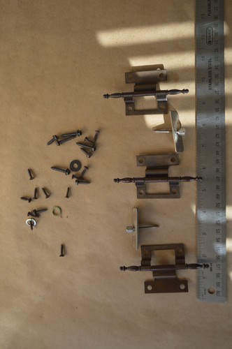 Set hinges for howard - 3,