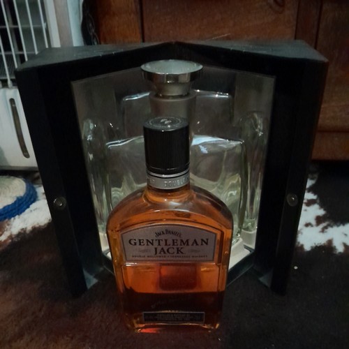 Authentic empty camus extra - empty,