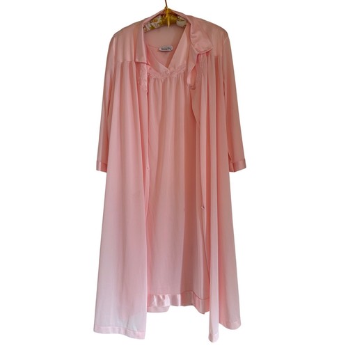 Vintage vanity fair pink nylon - vanity,