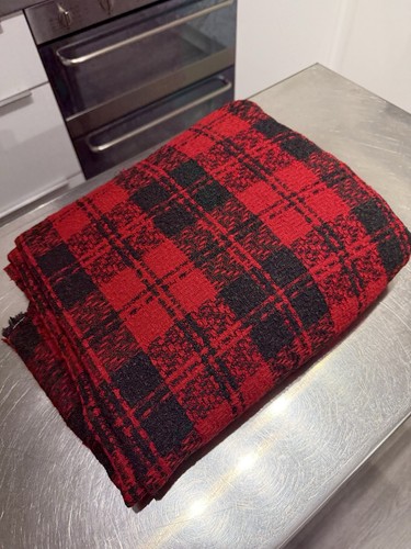 Vintage red grey black boucle