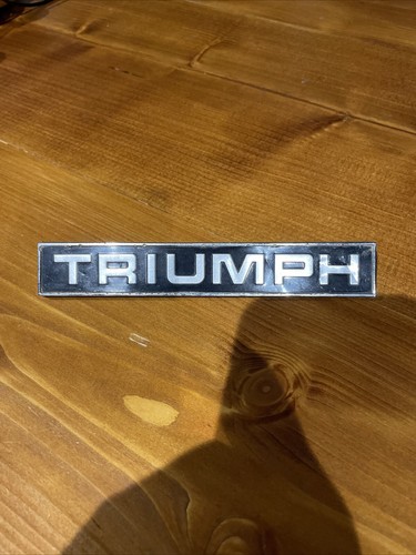 Fray triumph nameplate - fray,