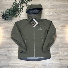Arc’teryx Olive Green Beta