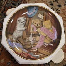 Franklin Mint Porcelain 'Dressing For Dinner' Collectors Plate 8" 