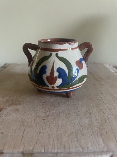 Torquay pottery motto - pottery,