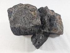 Black Lava Rock Volcanic Decoration Aquascaping Aquarium 2 Piece 1.6kg (RC10020)