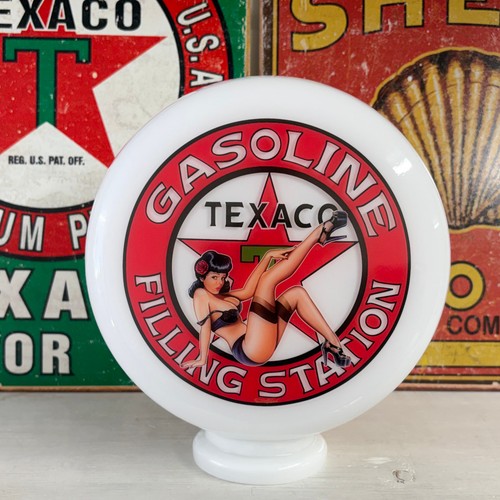 Texaco filling station - filling,