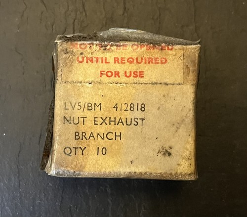 Daimler dingo nut - dingo, exhaust