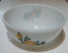 Vintage Phoenix Opalware 064