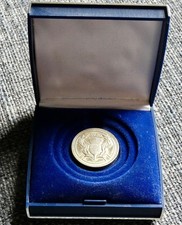 1986 Scottish Thistle  £2 Coin - V Good Condition in original presentation case