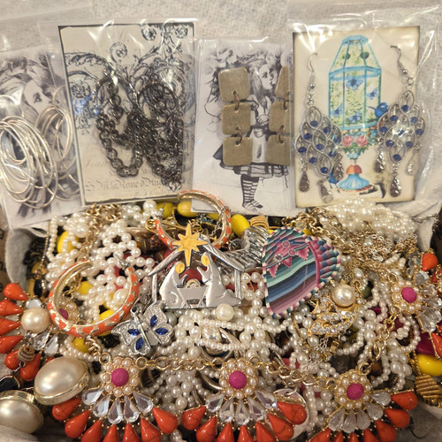 Big lot all wearable - all,