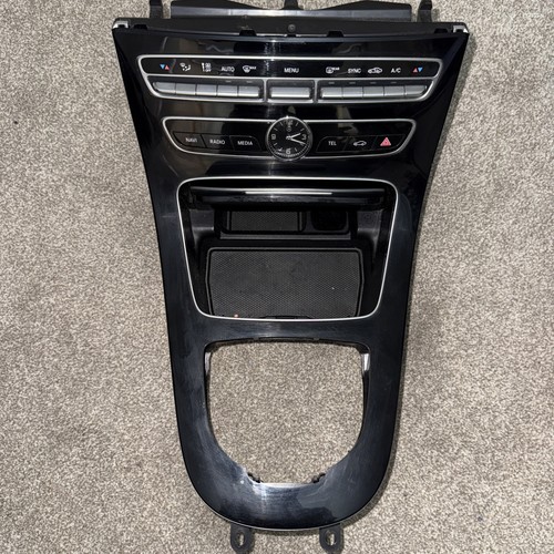 Mercedes class w213 centre - e,