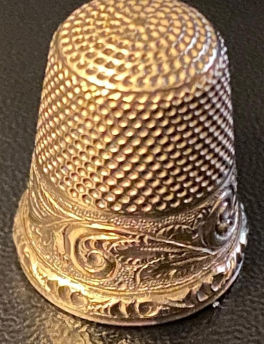 9ct gold thimble 79g - 9ct, nice