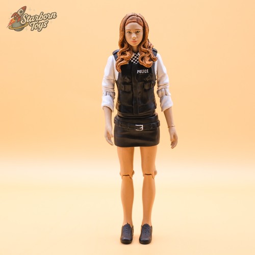 Amy pond - pond, outfit)
