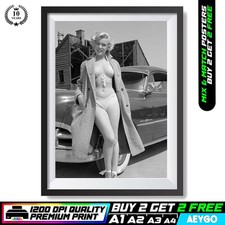 MARILYN MONROE BLACK AND WHITE