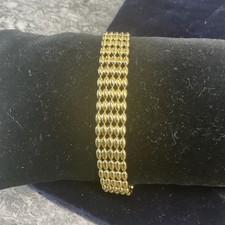 Monet  Gold Coloured Vintage Bracelet Lovely Condition