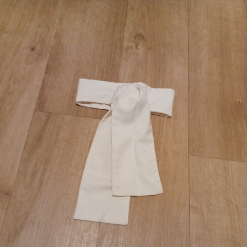 Pre tied ivory satin - pre,