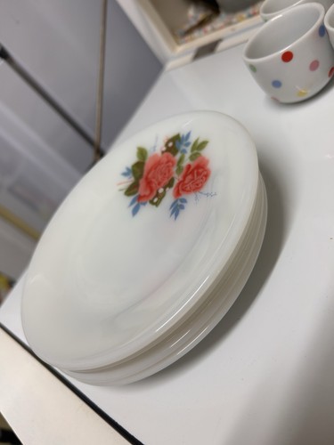 Vintage pyrex side plates 5 - side,