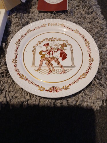 Spode christmas plate 1980 - christmas,