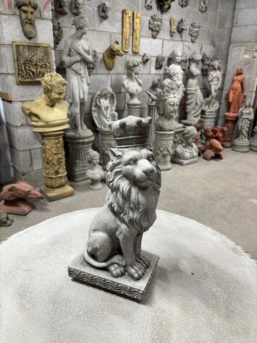 Garden ornament lion - garden,