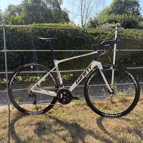 Giant defy advanced carbon - advanced,