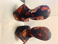 Patterned Floral Mannequin Head Pair RRP £48.00 Each 