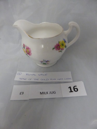 Beautiful vintage royal vale - royal,