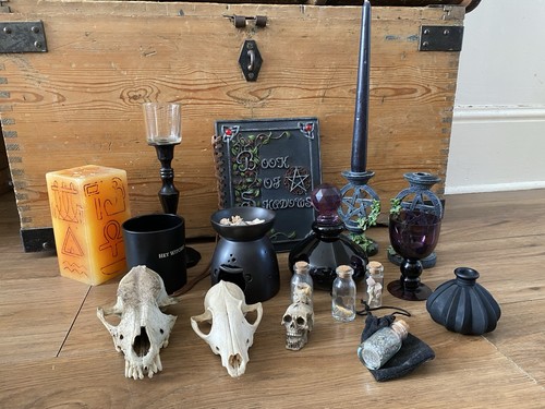 Wiccan altar items set book - altar,